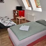 Oscar\'S Prague Apartment Near The Metro